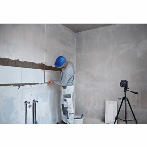 Bosch Power Tools Bosch Green-Beam Self-Leveling Cross-Line Laser With Plumb Points GCL100-40G - Image 6