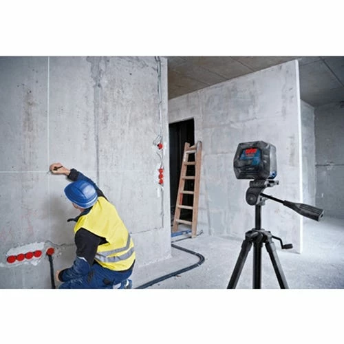 Bosch Power Tools Bosch Green-Beam Self-Leveling Cross-Line Laser With Plumb Points GCL100-40G - Image 7